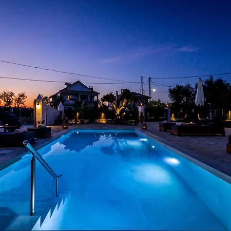 Villa Ellania *