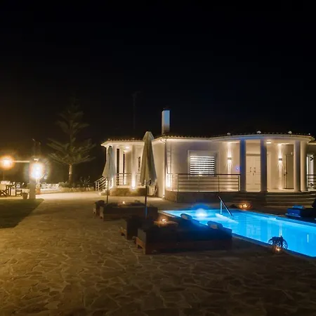 Villa Ellania
