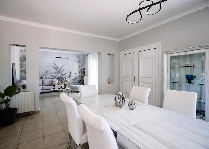 Ellania Villa *